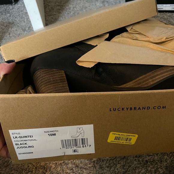 Lucky Brand Women's Quintei Leather Platform Stacked Heel Bootie - Picture 3 of 8